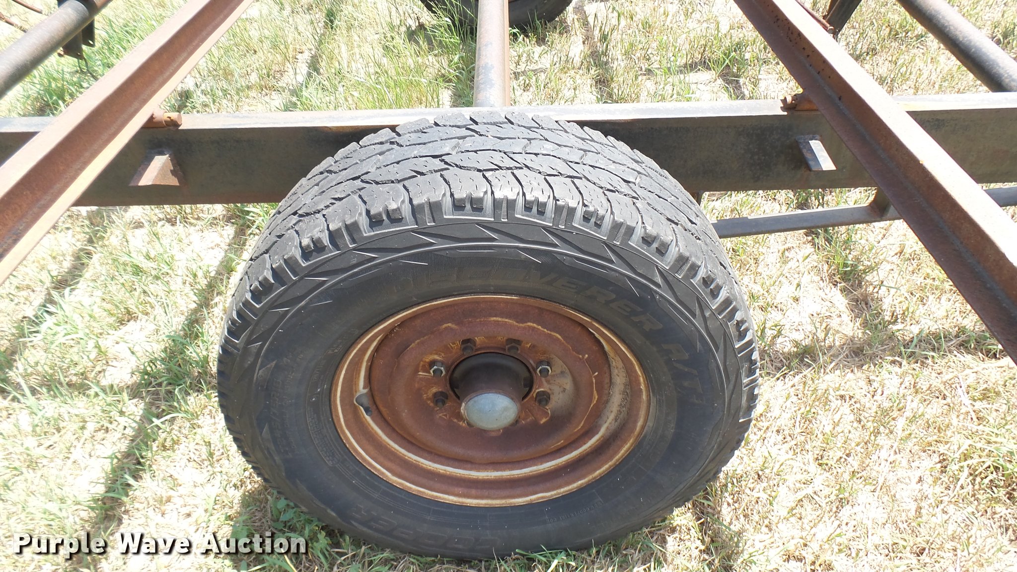 Hay bale trailer in McPherson, KS Item DR9661 sold Purple Wave
