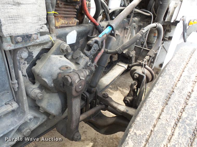 image for item DA1571 2000 Peterbilt 379 semi truck