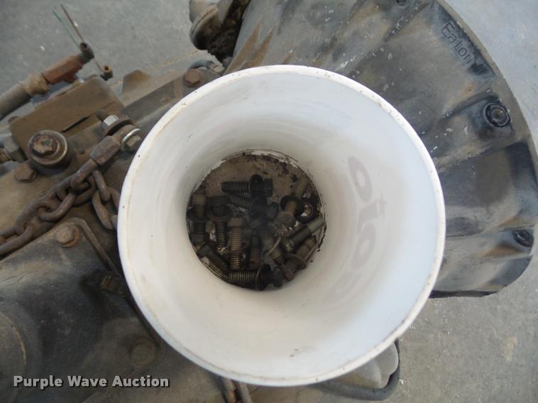 image for item DA1571 2000 Peterbilt 379 semi truck