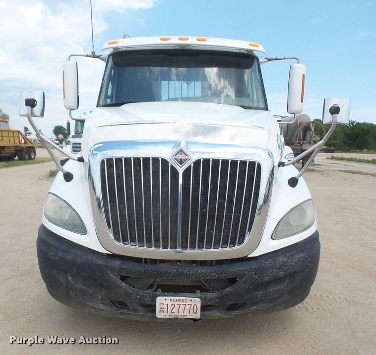 image for item DA1572 2008 International ProStar Premium semi truck