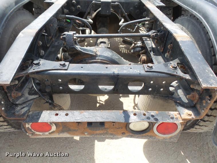 image for item DA1572 2008 International ProStar Premium semi truck