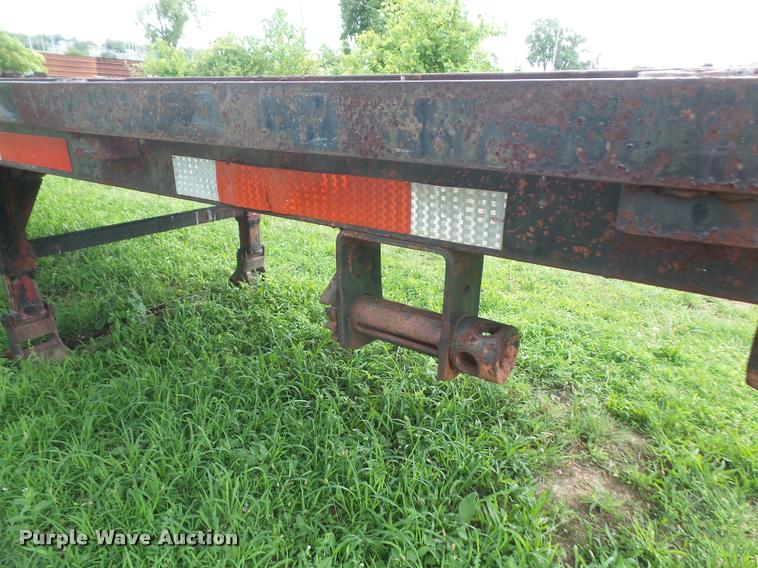 image for item DA1624 1987 J-Rod 9640TDF equipment trailer