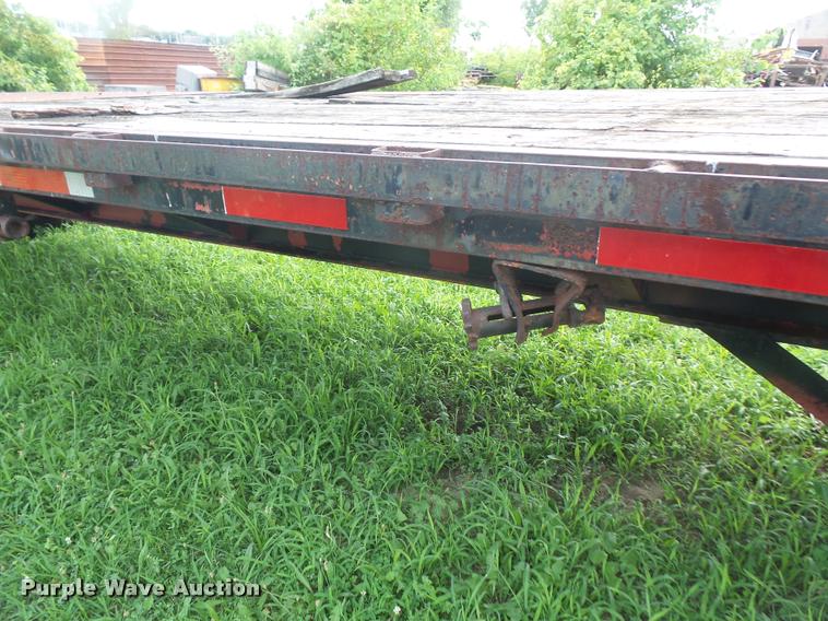 image for item DA1624 1987 J-Rod 9640TDF equipment trailer