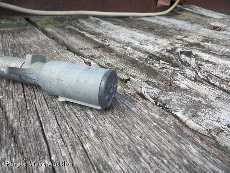 image for item DA1624 1987 J-Rod 9640TDF equipment trailer