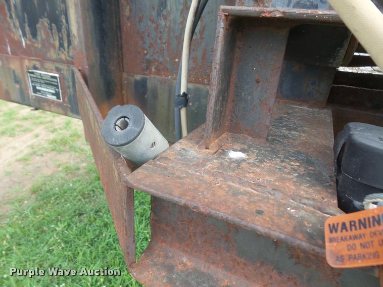 image for item DA1624 1987 J-Rod 9640TDF equipment trailer