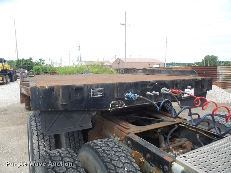 image for item DA1625 1980 Landoll tilt deck equipment trailer