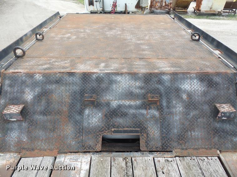image for item DA1625 1980 Landoll tilt deck equipment trailer
