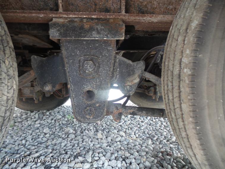 image for item DA1625 1980 Landoll tilt deck equipment trailer