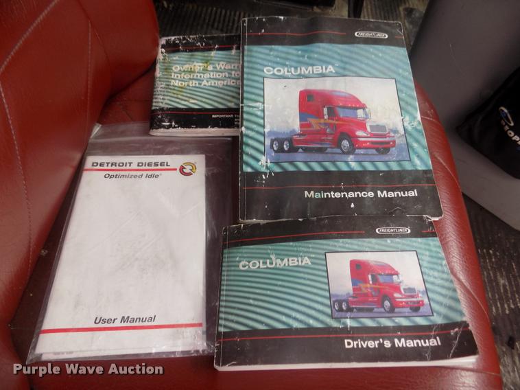 image for item DA3059 2005 Freightliner Columbia semi truck
