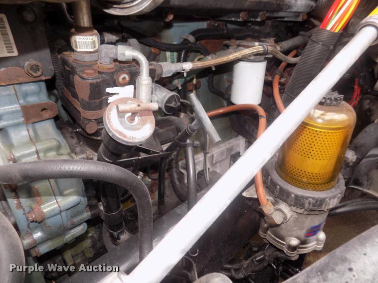 image for item DA3059 2005 Freightliner Columbia semi truck