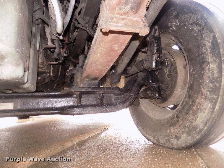 image for item DA3059 2005 Freightliner Columbia semi truck