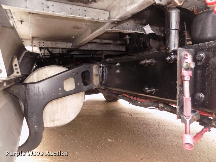 image for item DA3059 2005 Freightliner Columbia semi truck