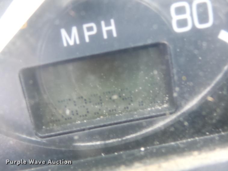 image for item DA3268 1996 Volvo WG semi truck