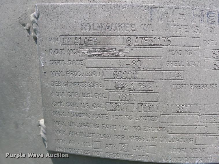 image for item DB1390 1980 Heil tank trailer