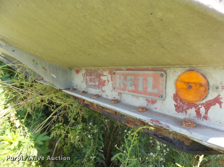 image for item DB1390 1980 Heil tank trailer