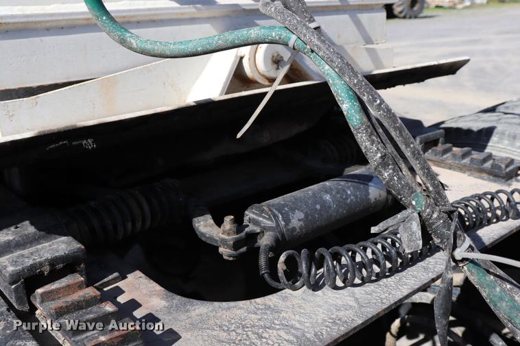 image for item DK9577 2001 Freightliner FLD120 semi truck