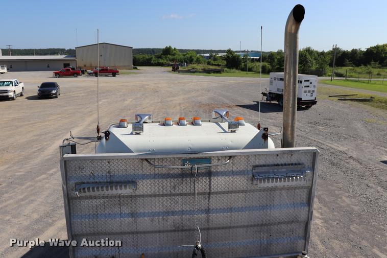 image for item DK9577 2001 Freightliner FLD120 semi truck