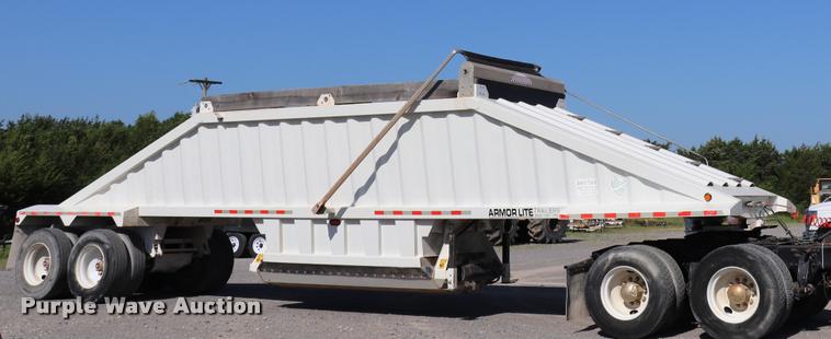 image for item G1202 2014 Armorlite SBD-90 bottom dump trailer