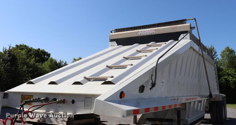 image for item G1202 2014 Armorlite SBD-90 bottom dump trailer