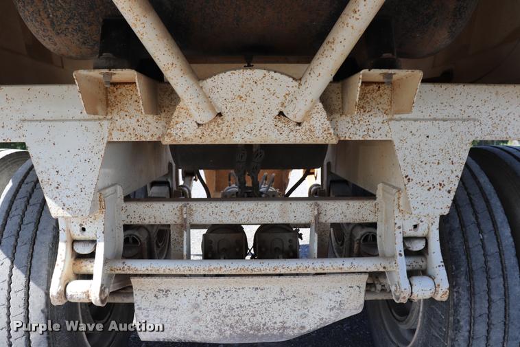 image for item G1202 2014 Armorlite SBD-90 bottom dump trailer