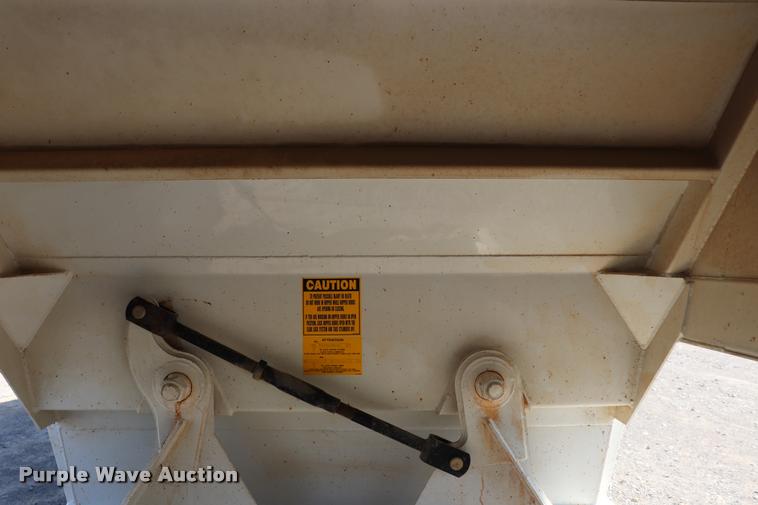 image for item G1202 2014 Armorlite SBD-90 bottom dump trailer