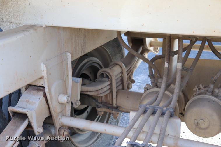 image for item G1202 2014 Armorlite SBD-90 bottom dump trailer