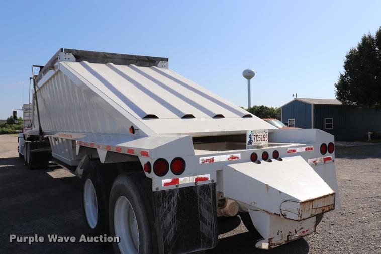 image for item G1202 2014 Armorlite SBD-90 bottom dump trailer