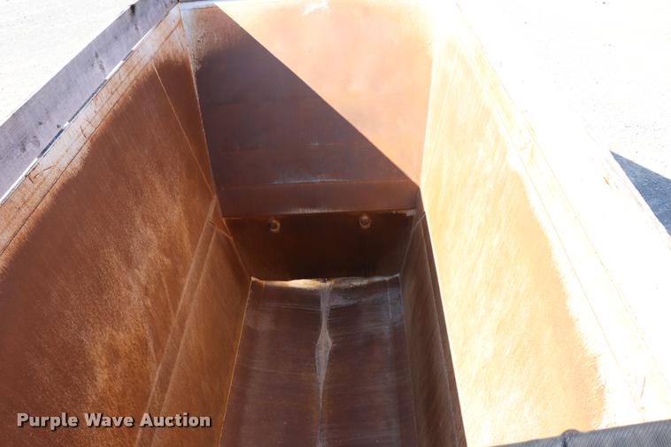 image for item G1202 2014 Armorlite SBD-90 bottom dump trailer