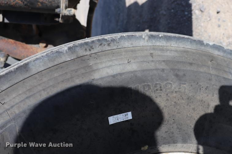 image for item G1202 2014 Armorlite SBD-90 bottom dump trailer