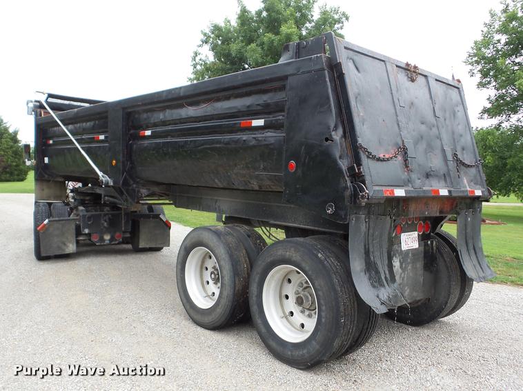 image for item J8609 1986 CMC end dump trailer