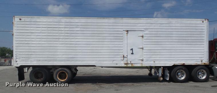 image for item K7527 1959 Andrews dry van trailer
