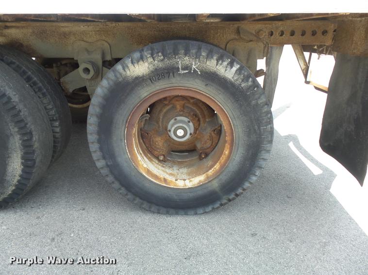 image for item K7527 1959 Andrews dry van trailer