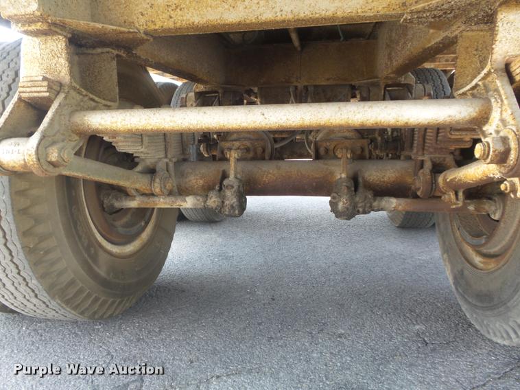 image for item K7527 1959 Andrews dry van trailer