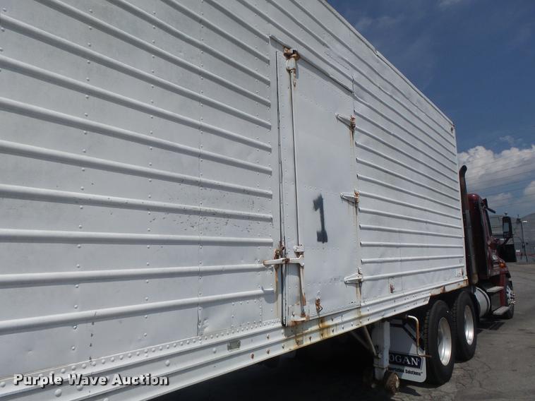 image for item K7527 1959 Andrews dry van trailer