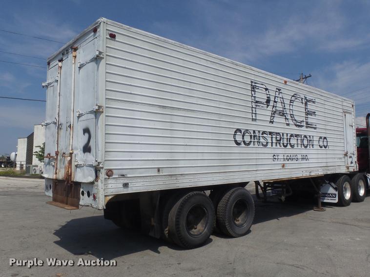 image for item K7536 1951 Brown dry van trailer