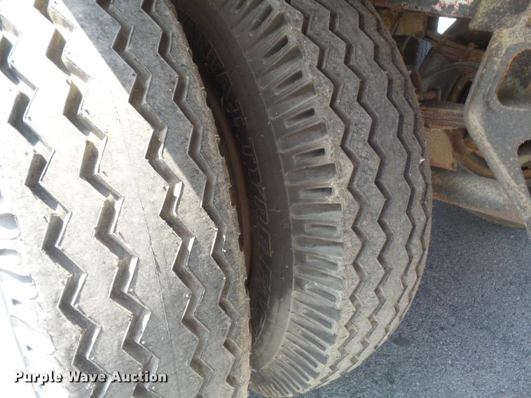 image for item K7536 1951 Brown dry van trailer