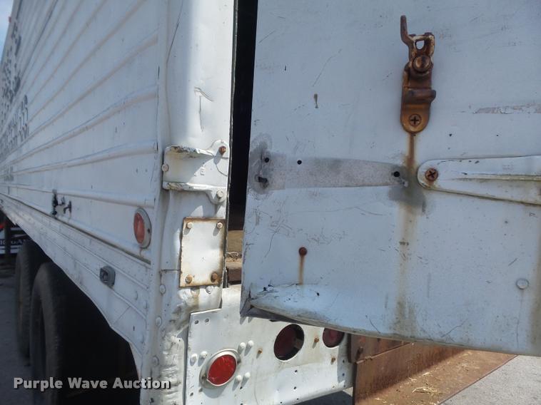 image for item K7536 1951 Brown dry van trailer