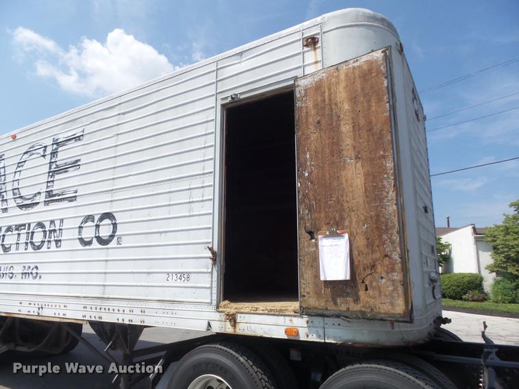 image for item K7536 1951 Brown dry van trailer