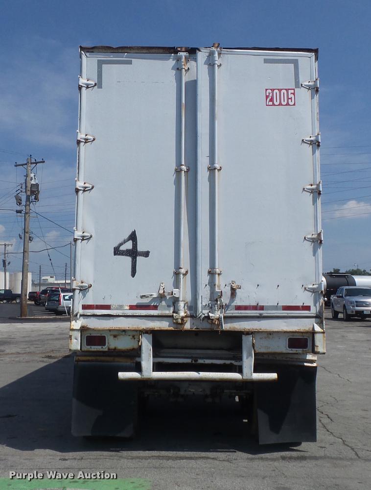 image for item K7537 1981 Trailmobile 011A-15AW dry van trailer
