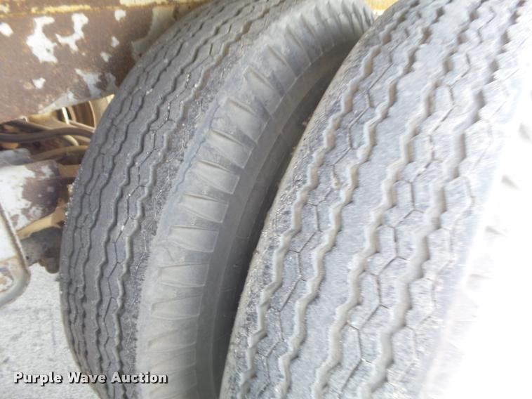 image for item K7537 1981 Trailmobile 011A-15AW dry van trailer