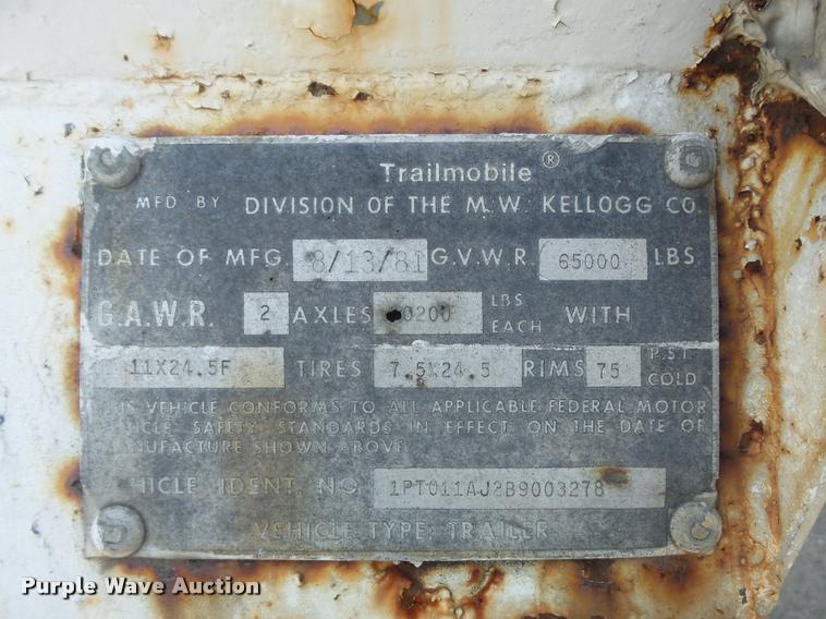 image for item K7537 1981 Trailmobile 011A-15AW dry van trailer