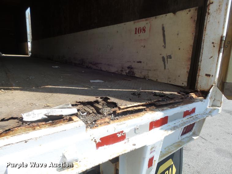 image for item K7538 1972 Trailmobile A11J4CAN dry van trailer