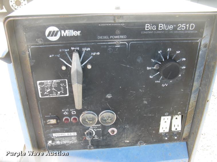 image for item AR9773 Miller Big Blue 251D DC welder/generator