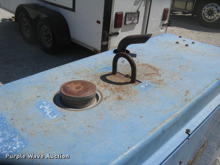 image for item AR9773 Miller Big Blue 251D DC welder/generator