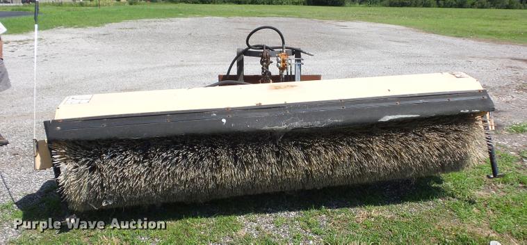 image for item BG9505 Gledhill skid steer sweeper