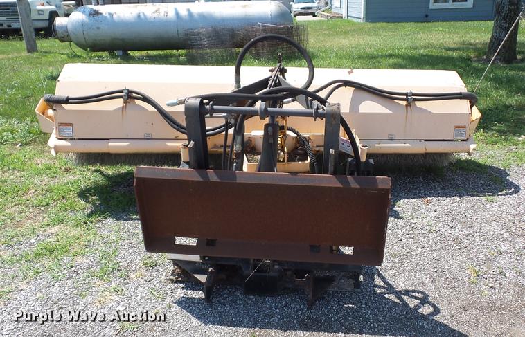 image for item BG9505 Gledhill skid steer sweeper