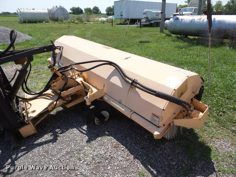 image for item BG9505 Gledhill skid steer sweeper