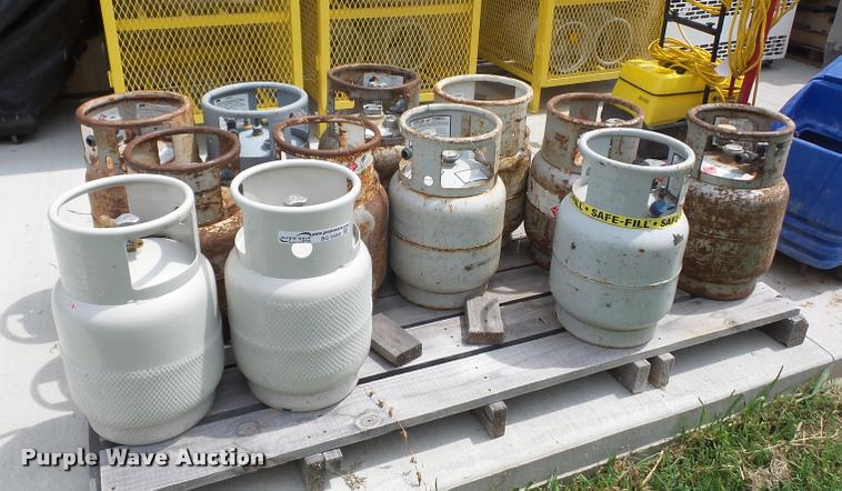 image for item BG9508 (12) 47.5 lbs propane tanks
