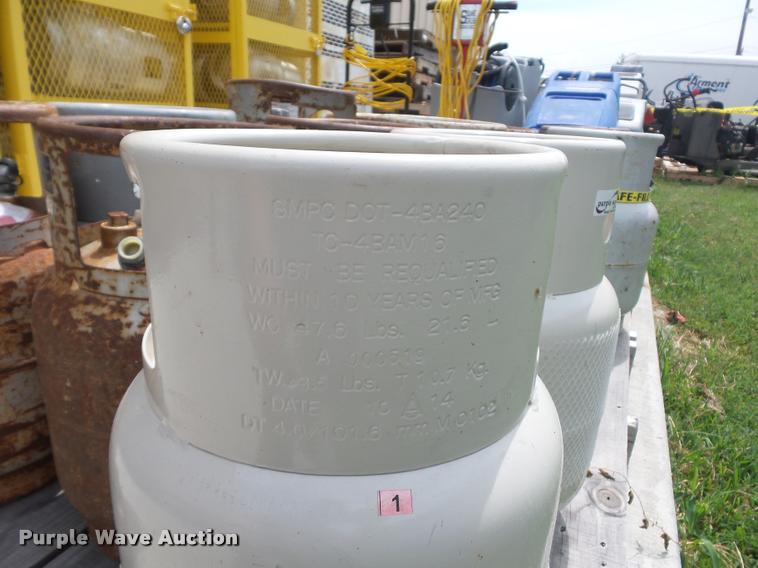 image for item BG9508 (12) 47.5 lbs propane tanks