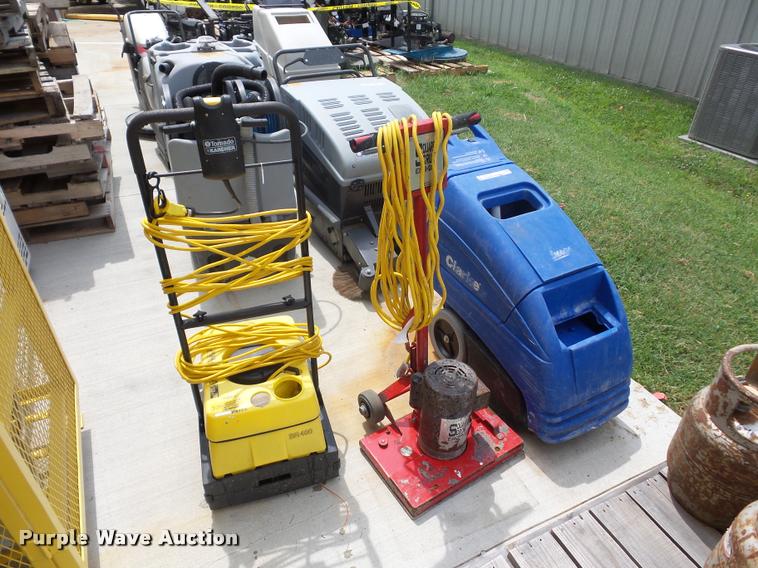 image for item BG9509 Floor cleaning equipment